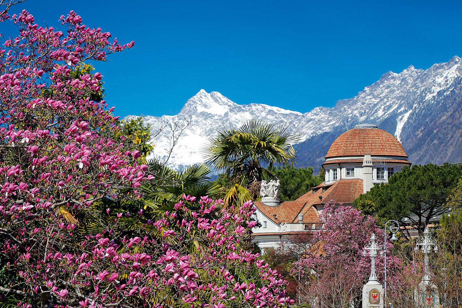 Passeggiata Lungo Passirio – Kurhaus di Merano